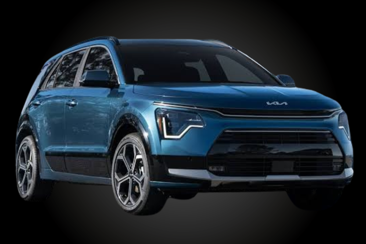 Car soundproofing in Kia Niro Hybrid - Focus on doors, floor, wheel arches, and rear panels to improve cabin quietness.