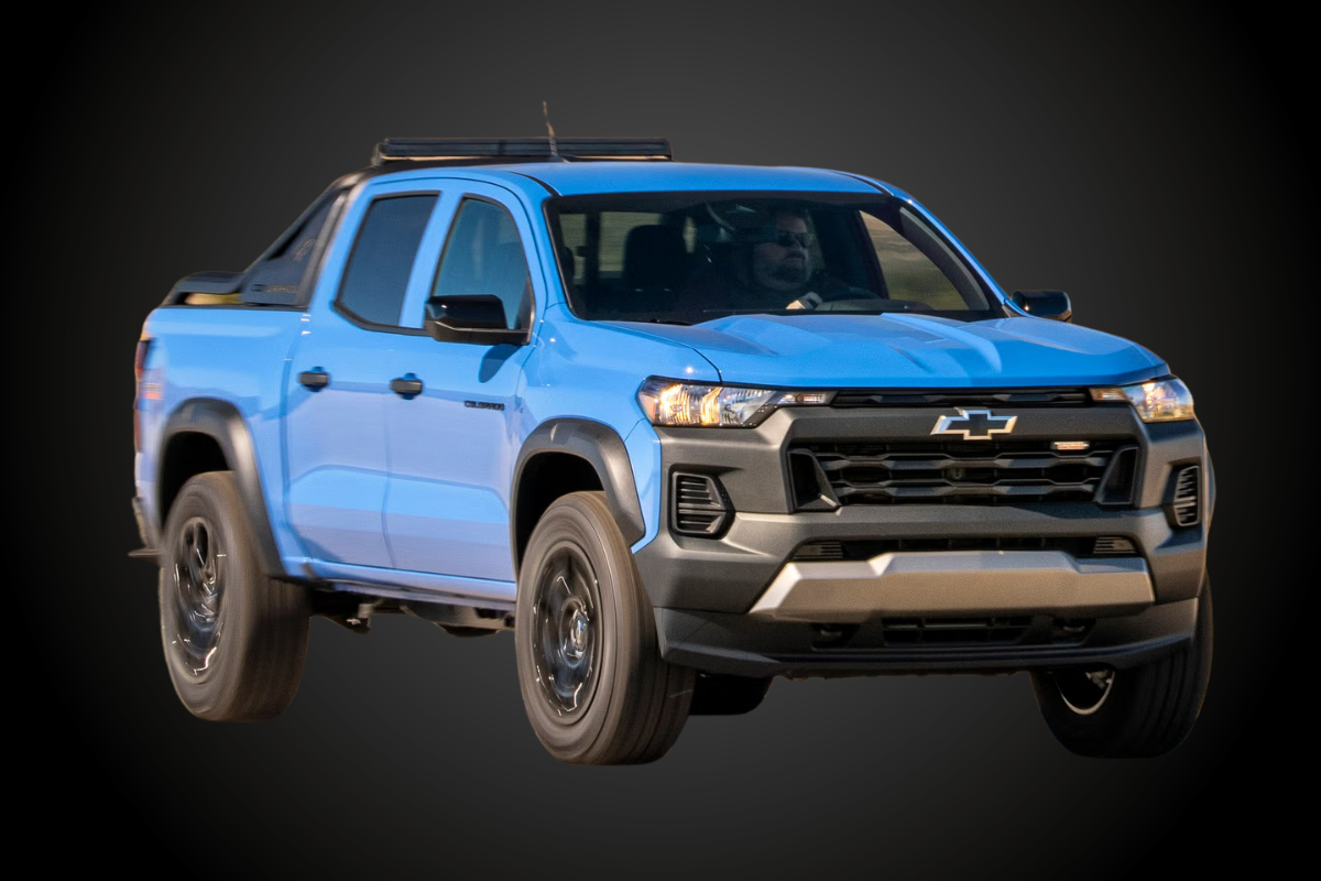 How to do damping in Chevrolet Colorado – Focus on doors, floor, firewall, wheel arches, and rear cabin panels to improve cabin quietness.